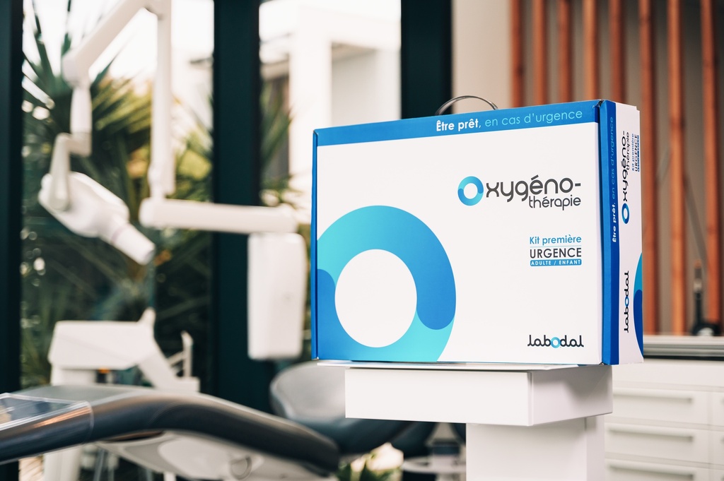 Kit d'oxygénothérapie 2,2L (Mallette et dispositifs médicaux)